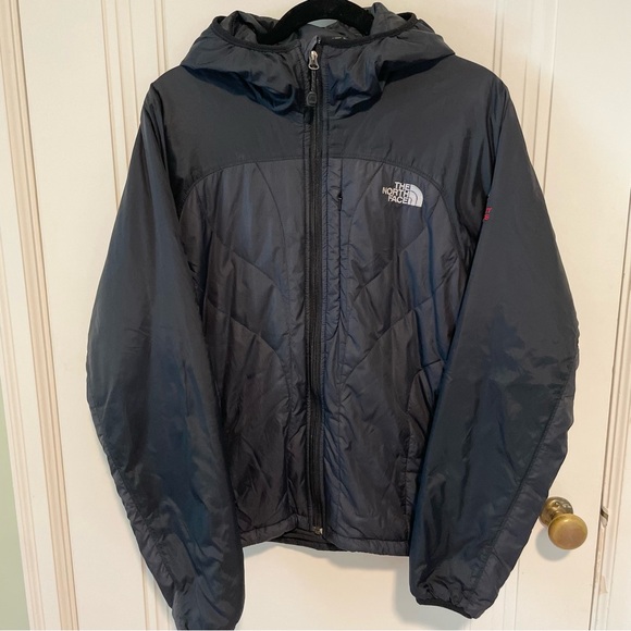 The North Face Summit Series Primaloft Women’s Black Alpine Puffer Jacket - Picture 1 of 4